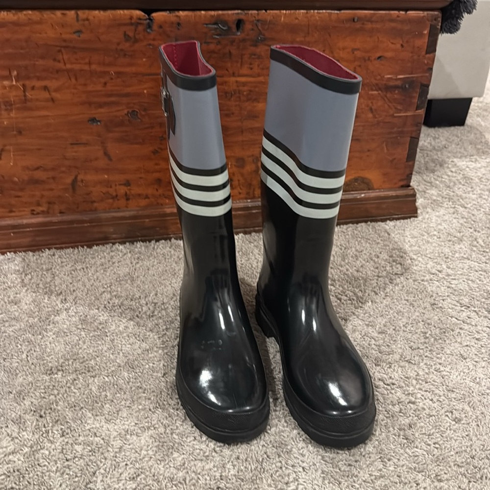 Heavy duty Tommy Hilfiger rain boots size 11 - Picture 4 of 6